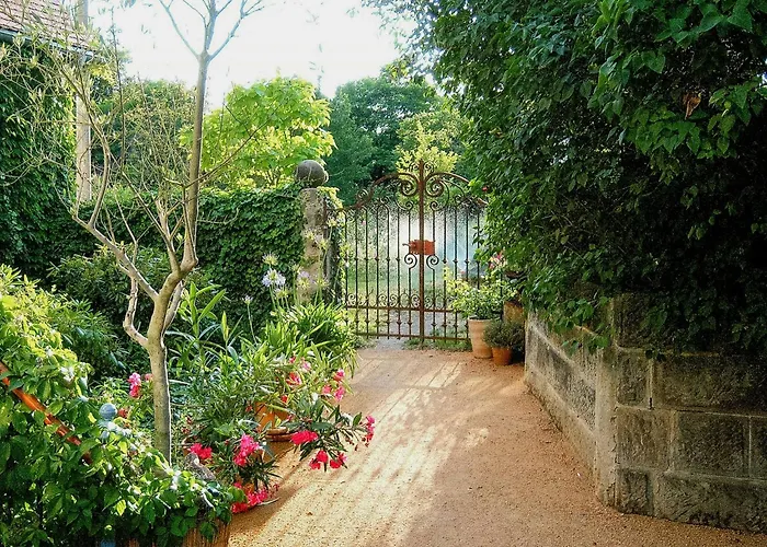 Cozy In Near Pillnitzer Schloss * دريسدن